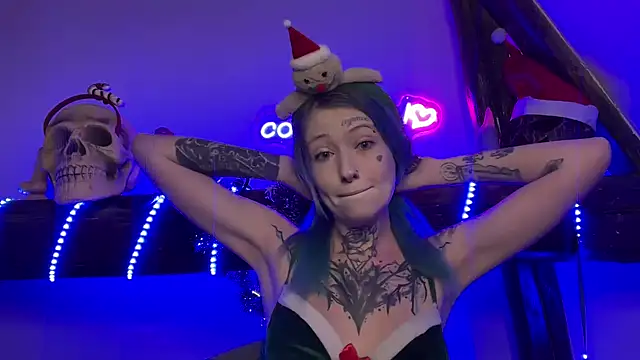 coyemoo online show from December 27, 8:18 pm