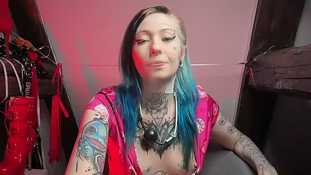 coyemoo online show from January 17, 7:28 pm