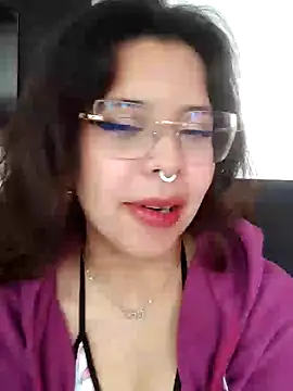 Snapshot of Scarlett-Smithh chatting on December 20, 8:01 pm Scarlett-Smithh online show from December 20, 8:01 pm