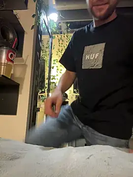 SmokingSloth online show from February 9, 4:36 am