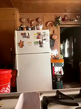 SmokingSloth online show from December 21, 9:11 pm