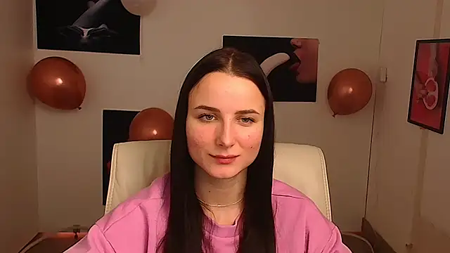 Eva Janee online show from February 28, 10:20 am