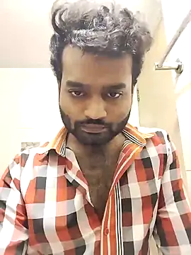 Snapshot of Fuckyou05@xh chatting on February 16, 8:43 am Fuckyou05xh online show from February 16, 8:43 am