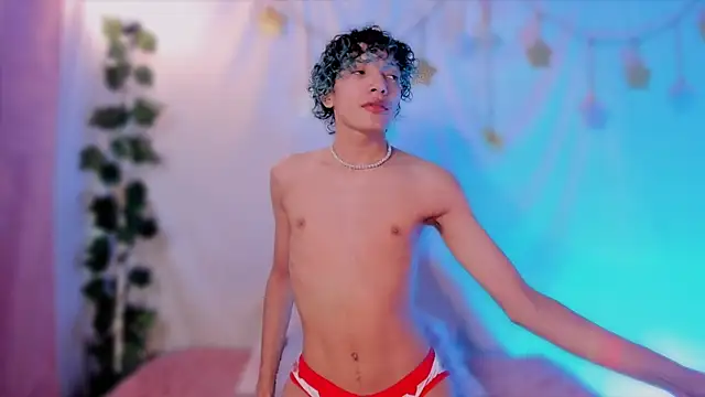 Snapshot of Im_Alejo chatting on September 23, 12:46 am Im Alejo online show from September 23, 12:46 am