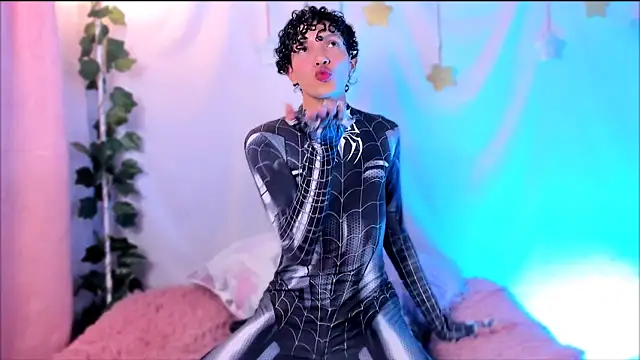 Snapshot of Im_Alejo chatting on April 2, 2:20 am Im Alejo online show from April 2, 2:20 am