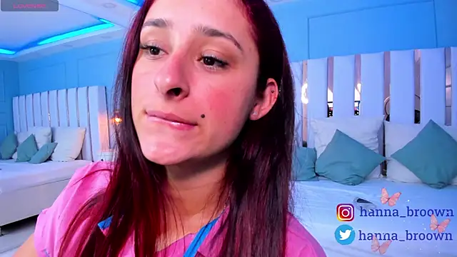 Snapshot of hannaa_brown chatting on December 26, 4:58 pm hannaa brown online show from December 26, 4:58 pm