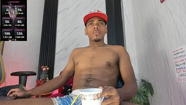 Snapshot of Jack_Muscles69_ chatting on January 2, 1:19 pm Jack Muscles69 online show from January 2, 1:19 pm