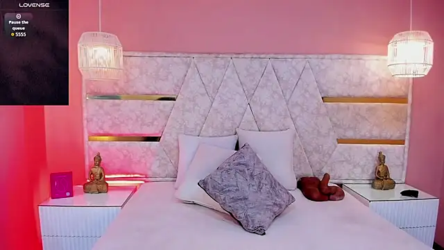 melany saenz online show from March 27, 11:21 am