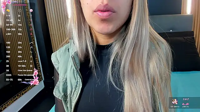 EvaaLovia1 online show from January 19, 2:10 pm