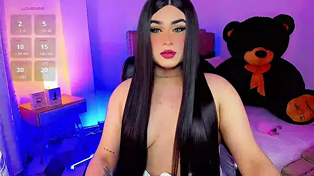 Snapshot of alexia_mattel chatting on January 17, 2:39 am alexia mattel online show from January 17, 2:39 am