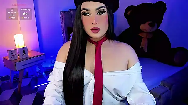 Snapshot of alexia_mattel chatting on January 24, 11:34 pm alexia mattel online show from January 24, 11:34 pm