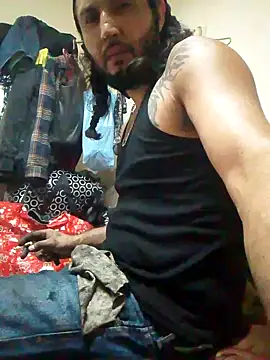 Snapshot of markikijr21 chatting on March 2, 3:02 am markikijr21 online show from March 2, 3:02 am