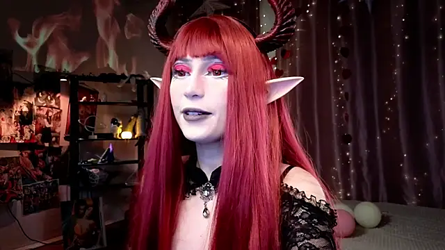 Carolina Leep online show from March 31, 5:46 pm