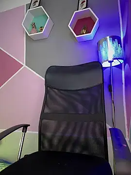 Tamyjenkins1 online show from March 19, 9:48 pm