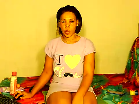 Snapshot of White_Porshe chatting on November 17, 11:32 pm White Porshe online show from November 17, 11:32 pm