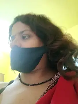 Snapshot of Sexyranibhabhi chatting on March 1, 5:52 am Sexyranibhabhi online show from March 1, 5:52 am