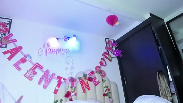 NaomiAsha online show from February 5, 2:26 pm