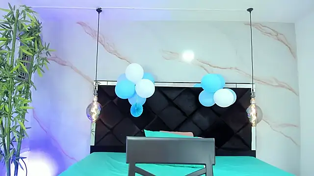 Snapshot of AngelaaCute_ chatting on September 25, 12:20 pm AngelaaCute online show from September 25, 12:20 pm