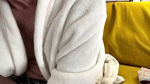 fastuga24 online show from June 9, 10:05 am