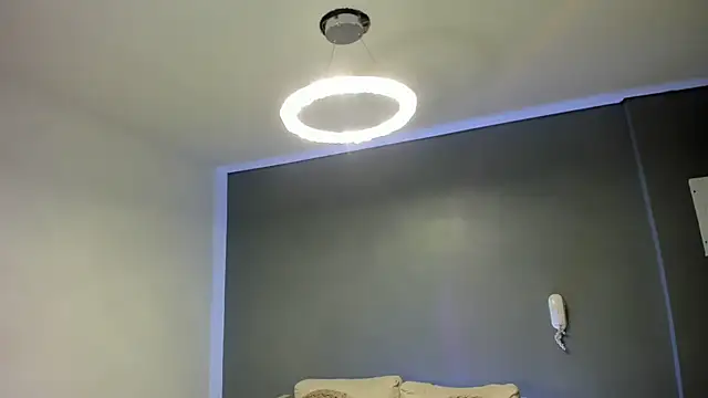 DitaVonTeese online show from January 23, 8:13 pm