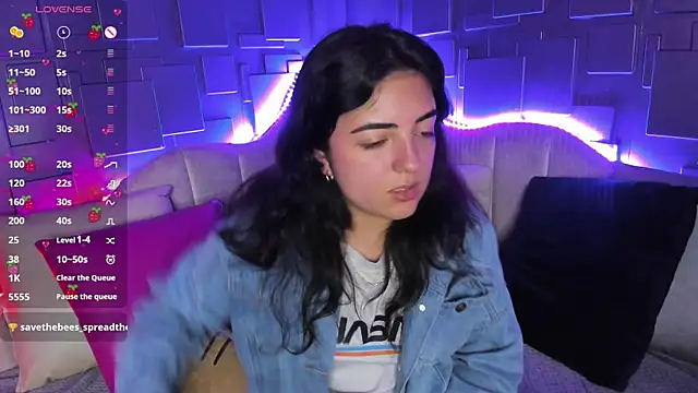 meraki fraise online show from January 2, 7:29 pm