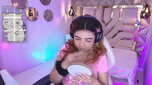 meraki fraise online show from September 13, 7:57 pm