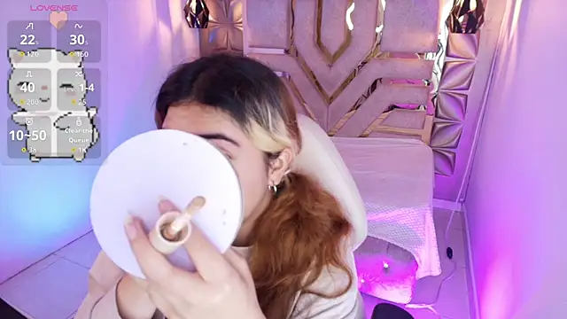 meraki fraise online show from September 19, 6:52 pm