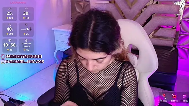 meraki fraise online show from December 5, 8:16 pm