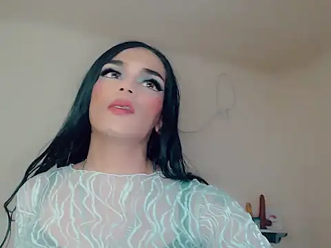 Snapshot of kimkardasha98 chatting on February 21, 10:33 pm kimkardasha98 online show from February 21, 10:33 pm