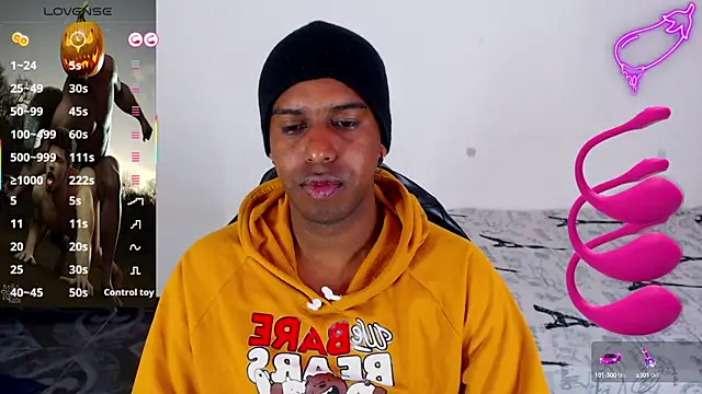 mrjhon26 online show from October 8, 2:31 am