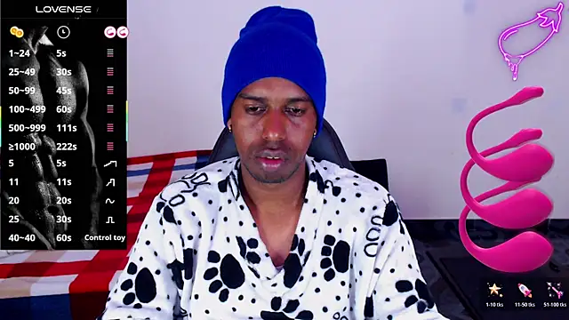 mrjhon26 online show from May 9, 11:43 pm