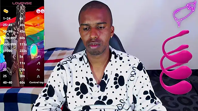 Snapshot of mrjhon26 chatting on June 19, 5:50 pm mrjhon26 online show from June 19, 5:50 pm