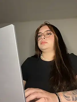 NatyOlson online show from June 30, 2:34 am