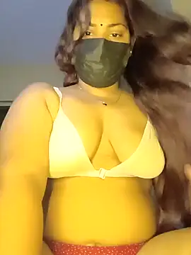 Snapshot of Hotmilfxox chatting on March 6, 6:08 am Hotmilfxox online show from March 6, 6:08 am