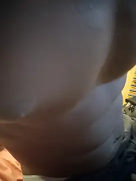 Snapshot of stephbig777 chatting on February 6, 8:56 pm stephbig777 online show from February 6, 8:56 pm