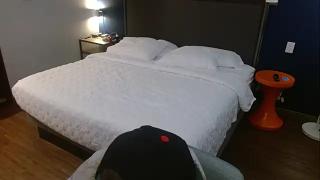 H1gh Fr3qu3ncy online show from January 24, 4:05 am