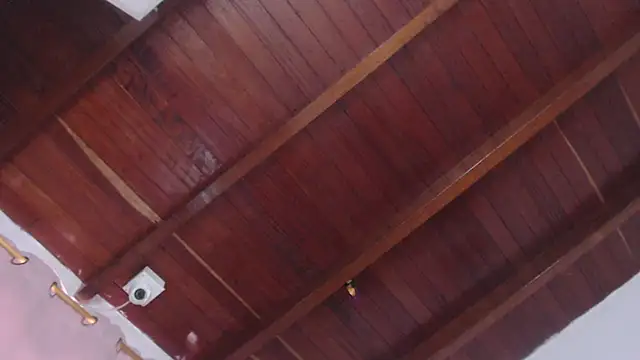 Snapshot of Amara_Red chatting on October 24, 3:19 pm Amara Red online show from October 24, 3:19 pm