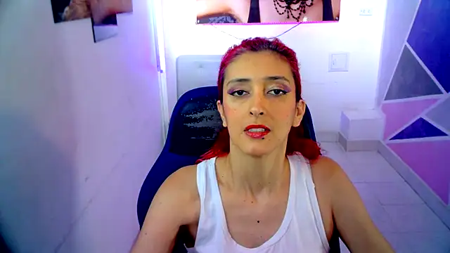 Ruby Your Milf online show from January 27, 8:39 pm