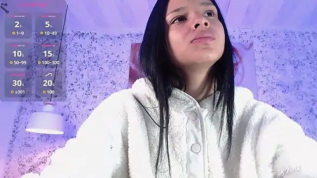 Snapshot of Zoee_babygirl chatting on December 24, 1:06 pm Zoee babygirl online show from December 24, 1:06 pm