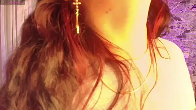 Snapshot of loren_tits24 chatting on February 21, 12:33 am loren tits24 online show from February 21, 12:33 am