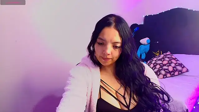 loren tits24 online show from May 9, 10:48 pm