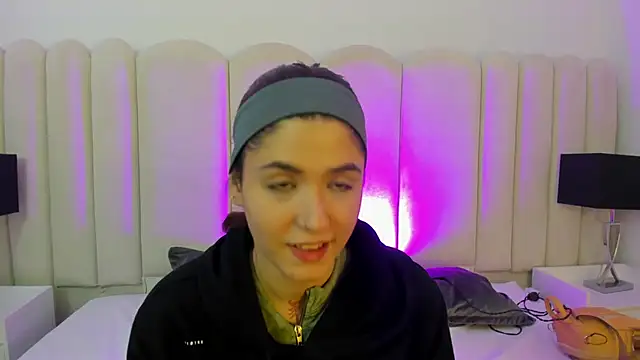 AnnyCherry  online show from February 13, 7:10 pm