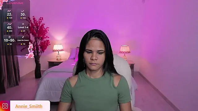 anniie smith online show from October 23, 10:58 am