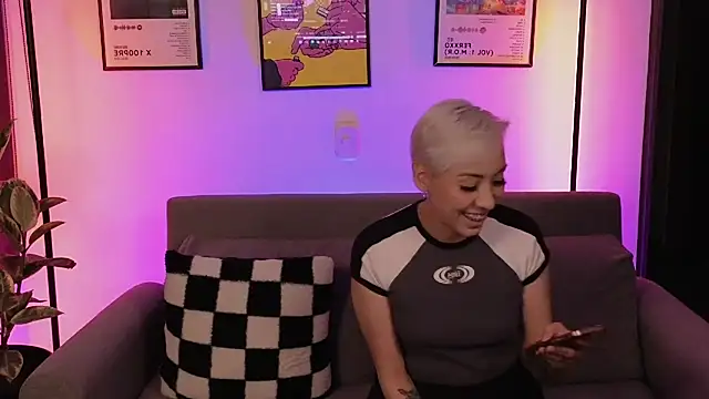 jane hart  online show from February 25, 1:15 am