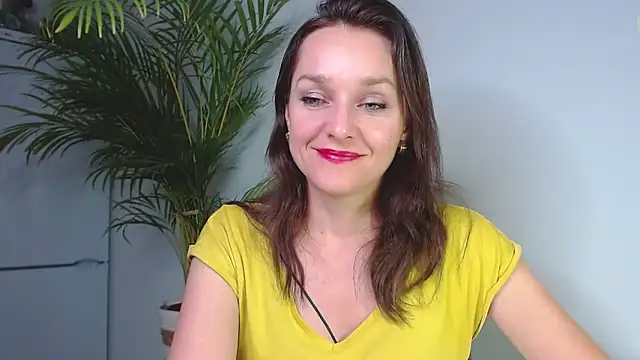 AliciaDesire online show from December 9, 3:11 pm