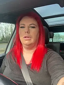 Snapshot of redxxxvixen chatting on March 8, 11:37 am redxxxvixen online show from March 8, 11:37 am