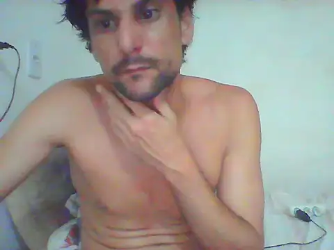 couplemilk online show from February 1, 5:18 am