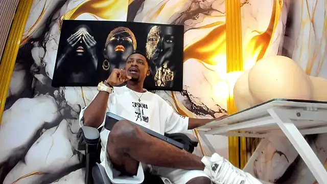 Thomas shelbys online show from November 15, 3:26 am