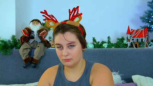 MaryMurray online show from December 22, 6:26 pm