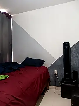 Snapshot of Cuessy chatting on October 25, 4:46 pm Cuessy online show from October 25, 4:46 pm